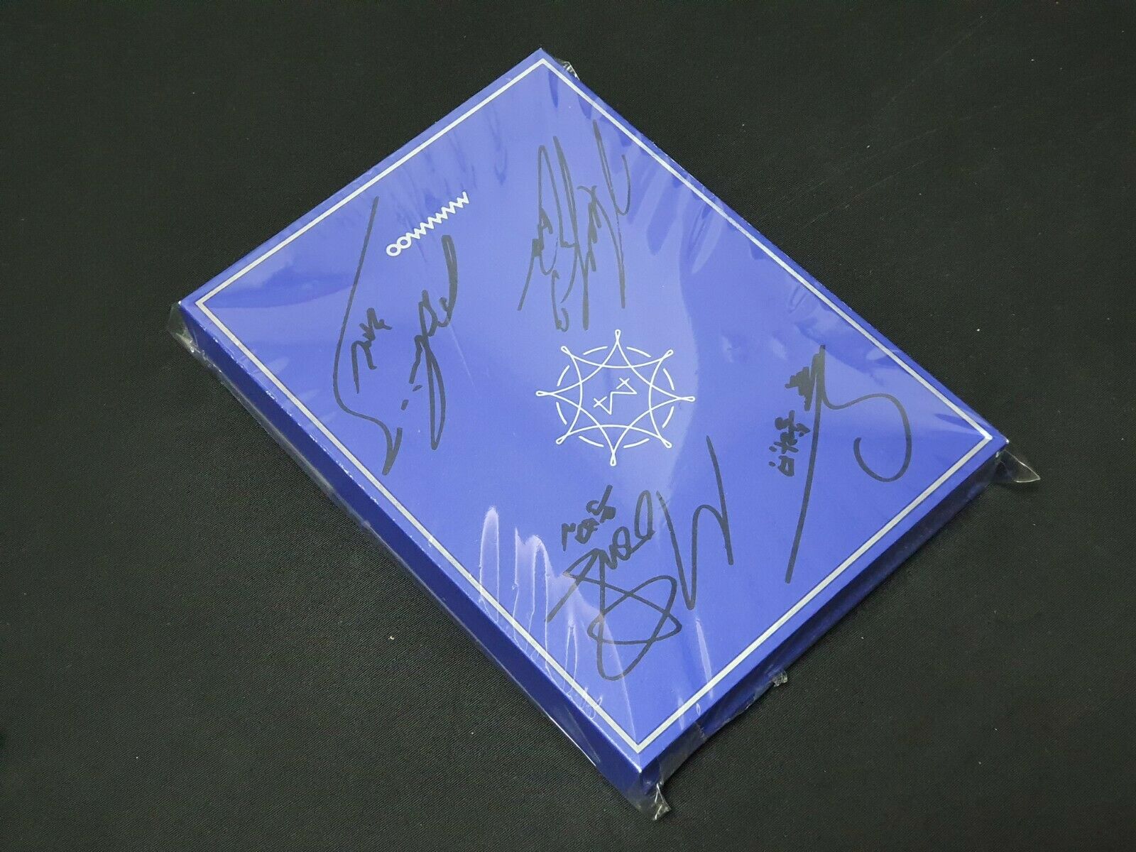 MAMAMOO BLUE;S 8th MIni All member Signed PROMO CD, Autographed + DHL SHIPPING